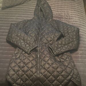 Athleta Quilted Hooded Jacket, cinch waist. Women’s sz Medium